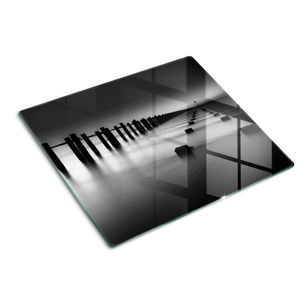 Tábua para corte O cais em preto e branco