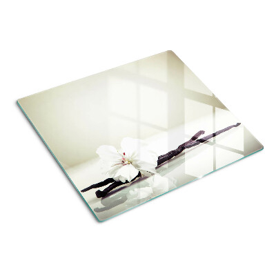 Tábua para corte Uma flor em um galho