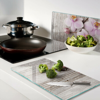 Tábua para cozinha Orquídeas em fundo de madeira