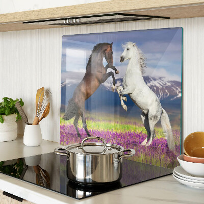 Tábua para cozinha Cavalos com montanhas e flores ao fundo
