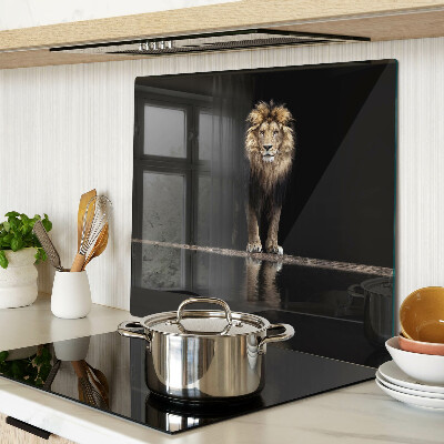 Tábua para corte Leão em fundo escuro