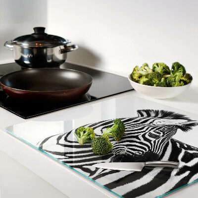 Tábua para corte Zebra com listras pretas e brancas