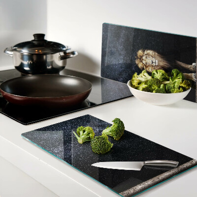 Tábua para corte O leão e o céu cheio de estrelas