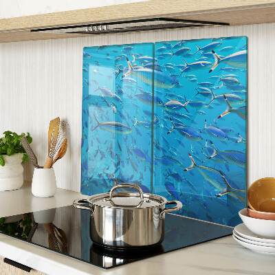 Tábua para cozinha Um cardume de peixes em águas claras