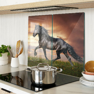 Tábua para corte Um cavalo tendo como pano de fundo o pôr do sol