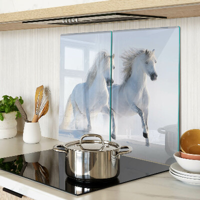 Tábua para cozinha Dois cavalos brancos em um galope louco