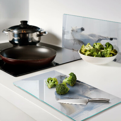 Tábua para cozinha Dois cavalos brancos em um galope louco