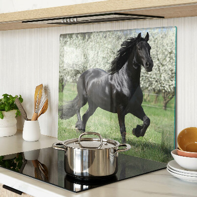 Tábua para cozinha Cavalo preto no prado