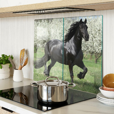Tábua para cozinha Cavalo preto no prado
