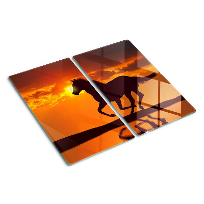 Tábua para cozinha Um cavalo tendo como pano de fundo o pôr do sol