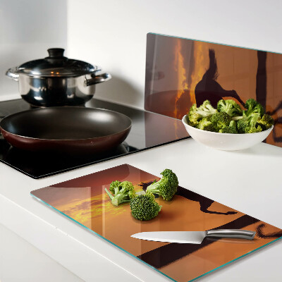 Tábua para cozinha Um cavalo tendo como pano de fundo o pôr do sol