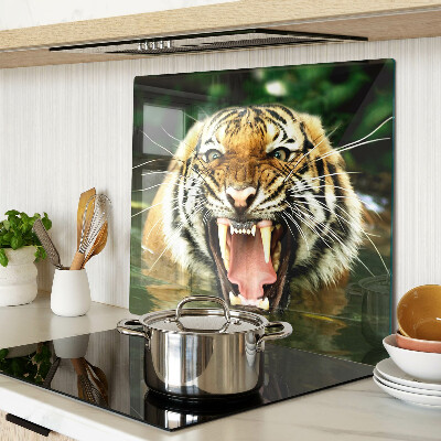 Tábua para corte Tigre no ataque