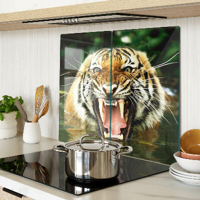 Tábua para corte Tigre no ataque