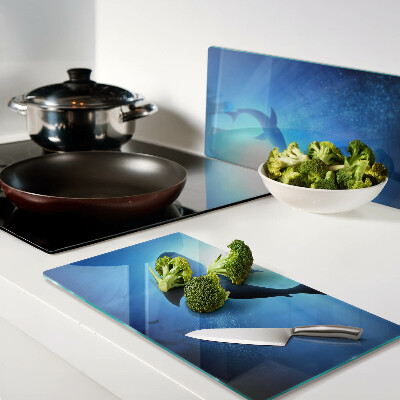 Tábua para corte Tubarões em luz subaquática