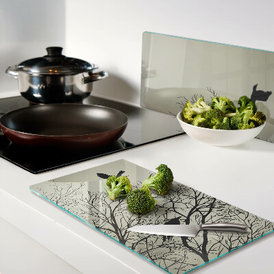 Tábua para corte Pássaros nos galhos das árvores