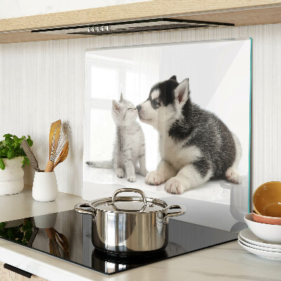 Tábua para corte Gatinho e cachorrinho em amizade