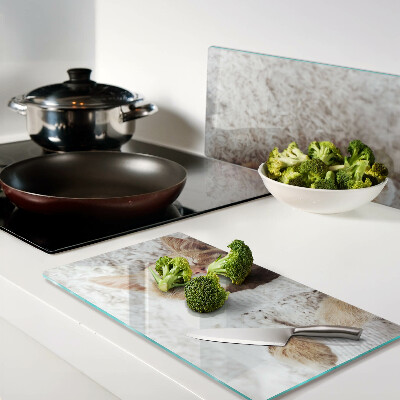 Tábua para corte Gatinho fofo com um suéter