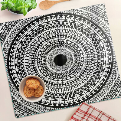 Tábua para cozinha Mandala em tons de preto e branco