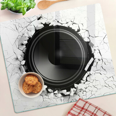 Tábua para corte Alto-falante em uma parede quebrada