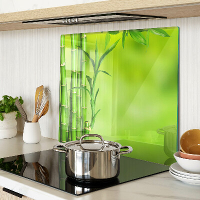 Tábua para cozinha Bambu em fundo verde