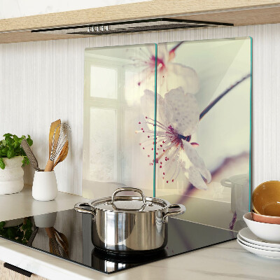 Tábua para corte Flores em um fundo geométrico