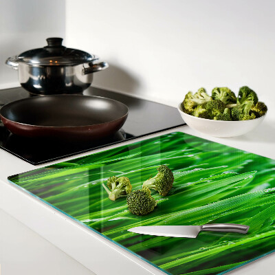 Tábua para corte Grama com gotas de água