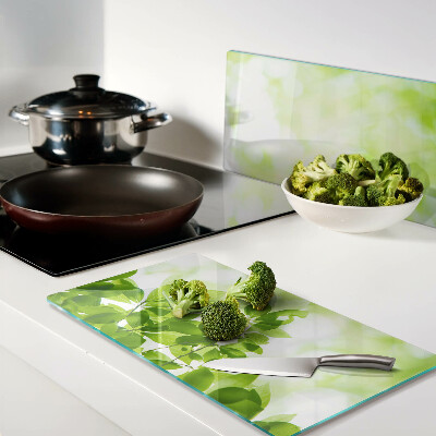 Tábua para corte Folhas verdes na luz