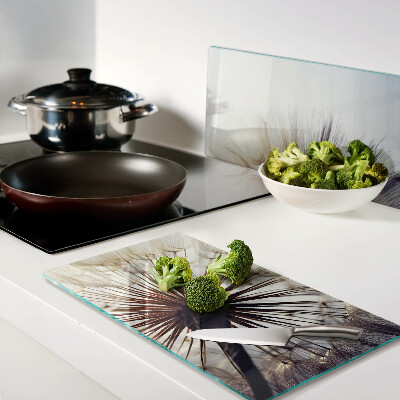 Tábua para corte Dentes-de-leão na luz