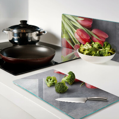 Tábua para cozinha Tulipas em um fundo cinza