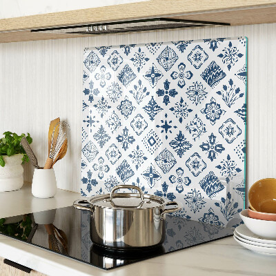 Tábua para corte Motivo floral em estilo folclórico