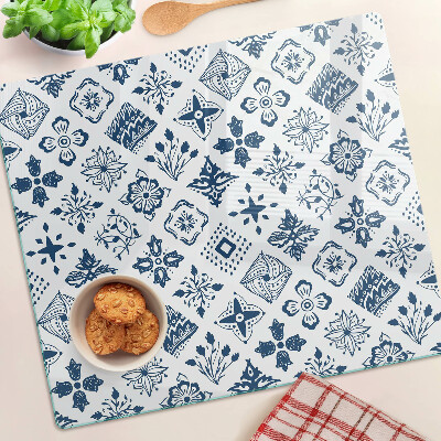 Tábua para corte Motivo floral em estilo folclórico