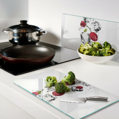 Tábua para corte Maçãs vermelhas com gelo