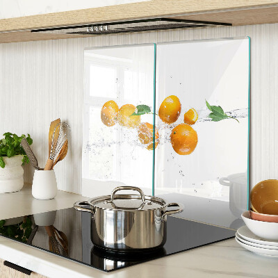 Tábua para corte Frutas cítricas com água