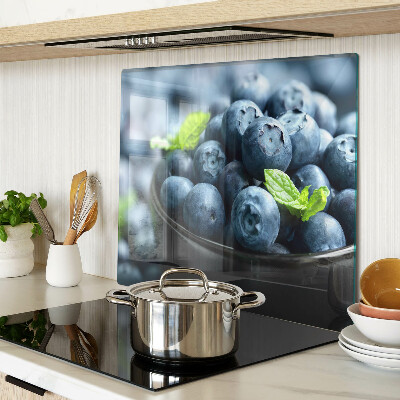 Tábua para corte Frutas vermelhas em uma tigela