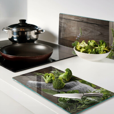 Tábua para corte Ervas em um vaso