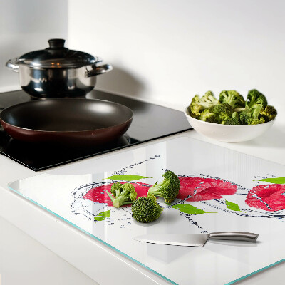 Tábua para corte Framboesas em água com folhas