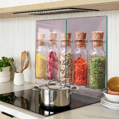 Tábua para corte Especiarias em potes de vidro