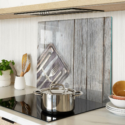 Tábua para corte Talheres rústicos sobre fundo de madeira