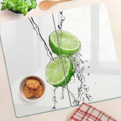 Tábua para corte Limões na água