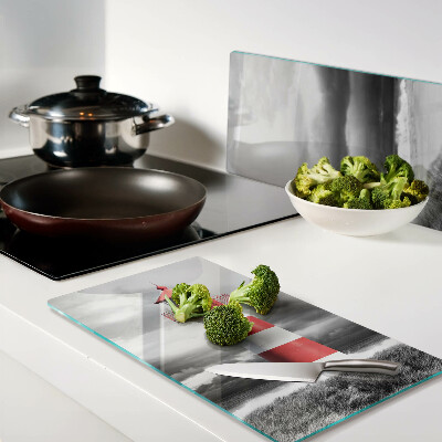 Tábua para corte Um farol na paisagem