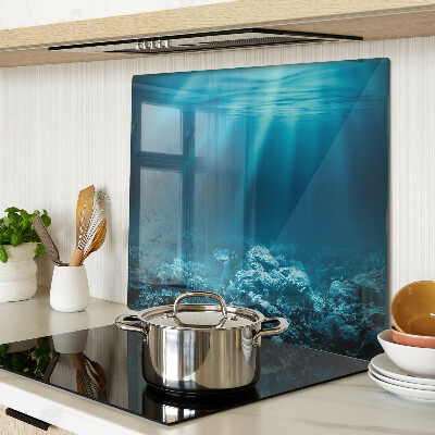 Tábua para corte Paisagem subaquática com um recife de coral