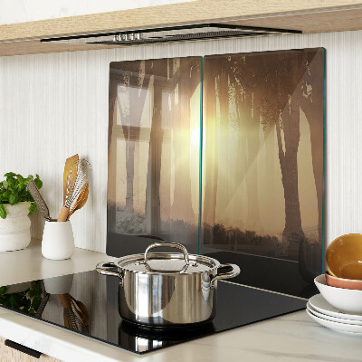 Tábua para corte Pôr do sol na floresta