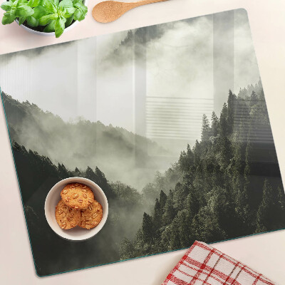 Tábua para corte Paisagem montanhosa com neblina