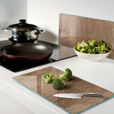 Tábua para corte Madeira com reflexo de janela