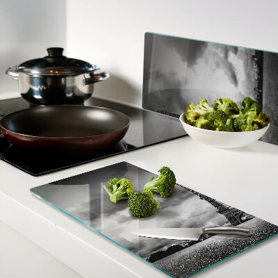 Tábua para cozinha A Torre Eiffel em preto e branco