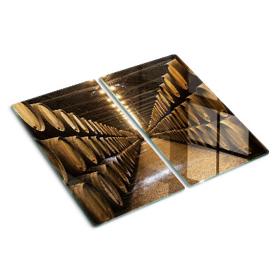 Tábua para corte Interior de uma vinícola com barris