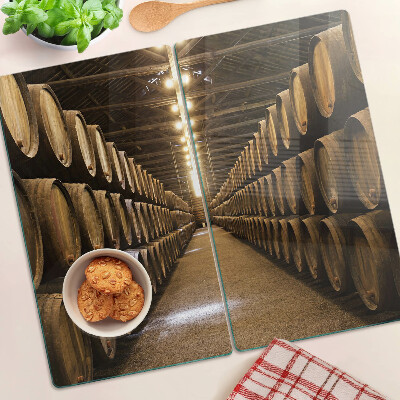 Tábua para corte Interior de uma vinícola com barris