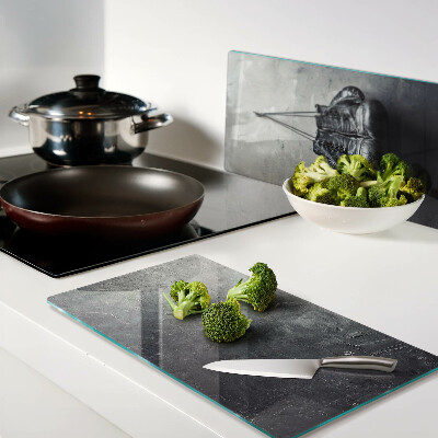 Tábua para cozinha Uma poltrona em um interior minimalista