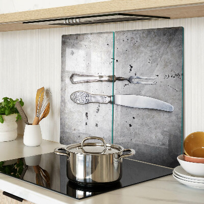 Tábua para corte Talheres em fundo de concreto