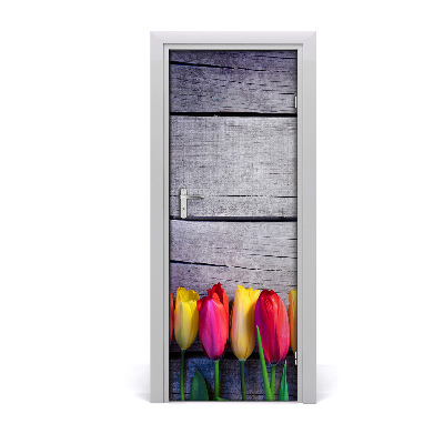 Papel de parede em porta Tulipas coloridas